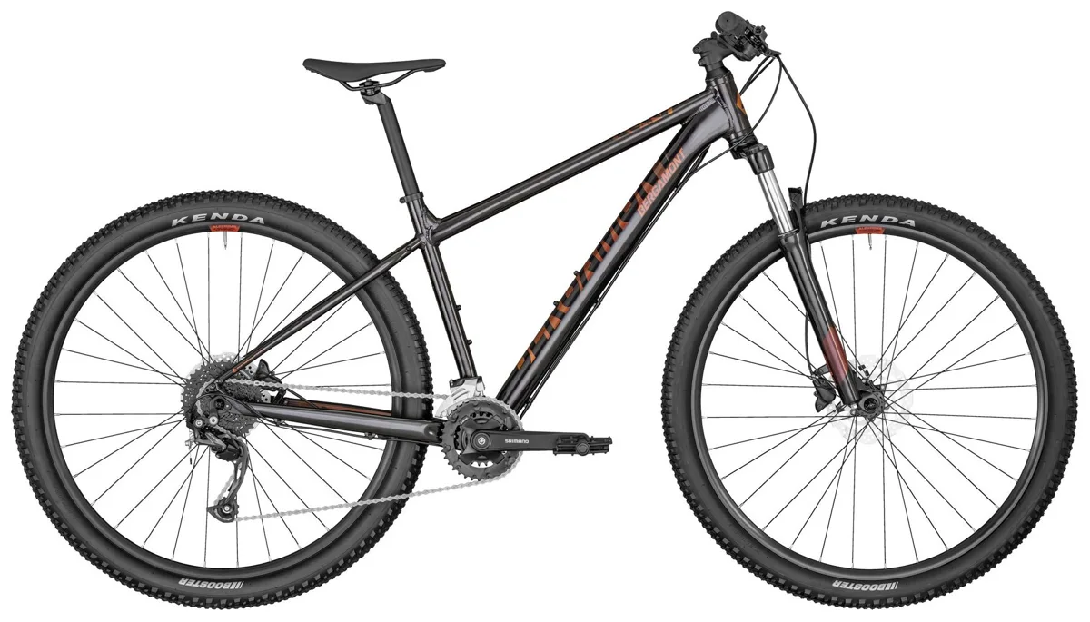 Bergamont Revox 4 — flaky black (shiny), maat XL9