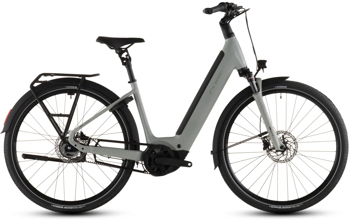 Cube Supreme Hybrid Deluxe ONE 600 — ashgreen´n´chrome, maat 46 cm