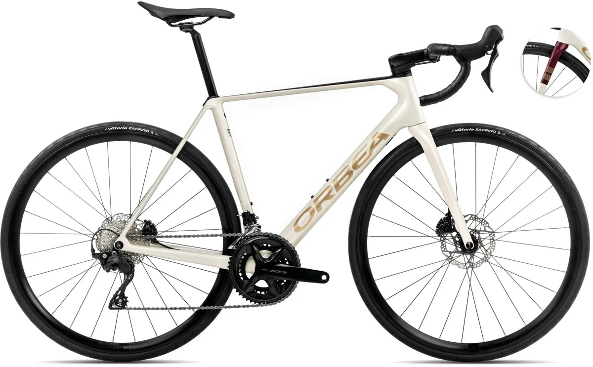 Orbea Orca M30 — Ivory White-Burgundy (Gloss)-Vulcano (Matt), maat 55 cm