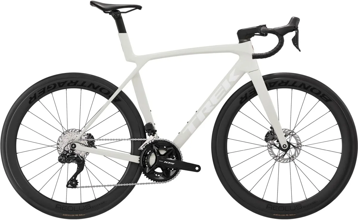 Trek Madone SL 6 Gen 8 — Era White, maat L